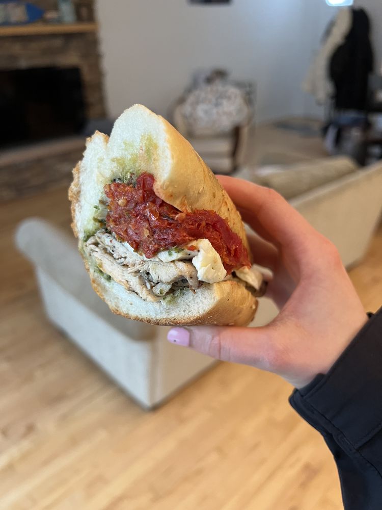 GAETANO’S DELI Updated October 2024 81 Photos & 139 Reviews 1713