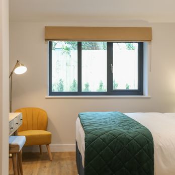 Hoddington Arms - The hideaway - British Near Me - Basingstoke, HAM Hoddington Arms - The hideaway - British Near Me - Basingstoke, HAM