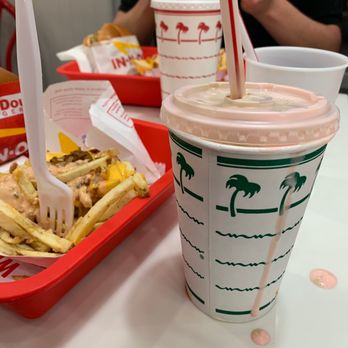 In-N-Out Burger - Mmmm - Burgers Near Me - Glendale, California In-N-Out Burger - Mmmm - Burgers Near Me - Glendale, California