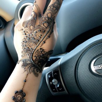 Hinal's Beauty Studio - Makeup Artists Near Me - Diamond Bar, California