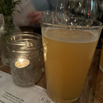 Elliot's Table - New American Near Me - Houston, Texas