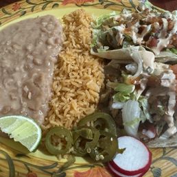 Tacos de Pescado con Tortillas Caseras / Fish Tacos With Homemade Tortillas Tacos de Pescado con Tortillas Caseras / Fish Tacos With Homemade Tortillas
