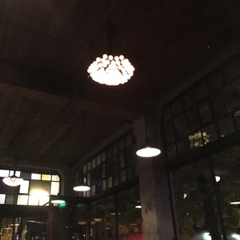 Quinn's - Cool light fixture and huge bay windows - New American Near Me - Seattle, Washington Quinn's - Cool light fixture and huge bay windows - New American Near Me - Seattle, Washington