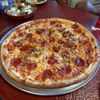Luigis Italian Restaurant - Pizza - Italian Near Me - Mattoon, Illinois Luigis Italian Restaurant - Pizza - Italian Near Me - Mattoon, Illinois
