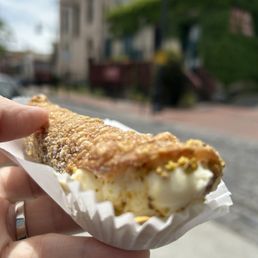 Cannoli