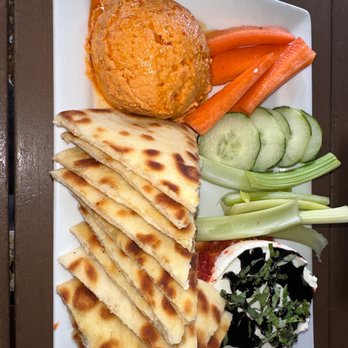 Longs Peak Pub & Taphouse - Bruschetta Hummus - Gastropubs Near Me - Longmont, Colorado