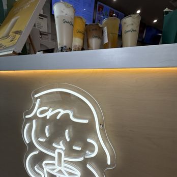 Jam Jam Tea Lab - Coffee & Tea Near Me - Burbank, California