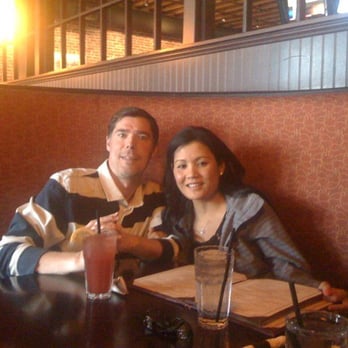 Second Street Grill - Lounging in the booth - New American Near Me - Yakima, Washington