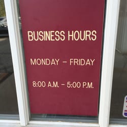 Precision Auto Works - It says closes at 5:00 but seems to close earlier :/