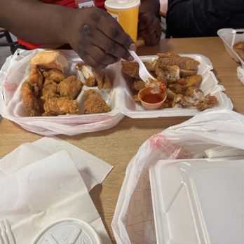 Pantry Fried Chicken - Chicken Shop Near Me - Greensboro, North Carolina Pantry Fried Chicken - Chicken Shop Near Me - Greensboro, North Carolina