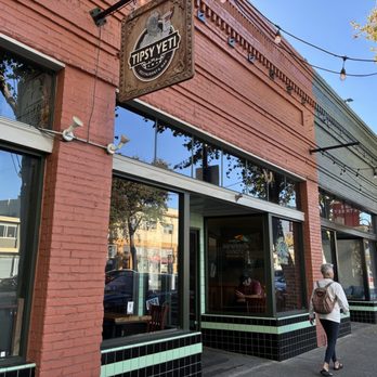 Tipsy Yeti Restaurant & Bar - Front - Sports Bars Near Me - Berkeley, California Tipsy Yeti Restaurant & Bar - Front - Sports Bars Near Me - Berkeley, California