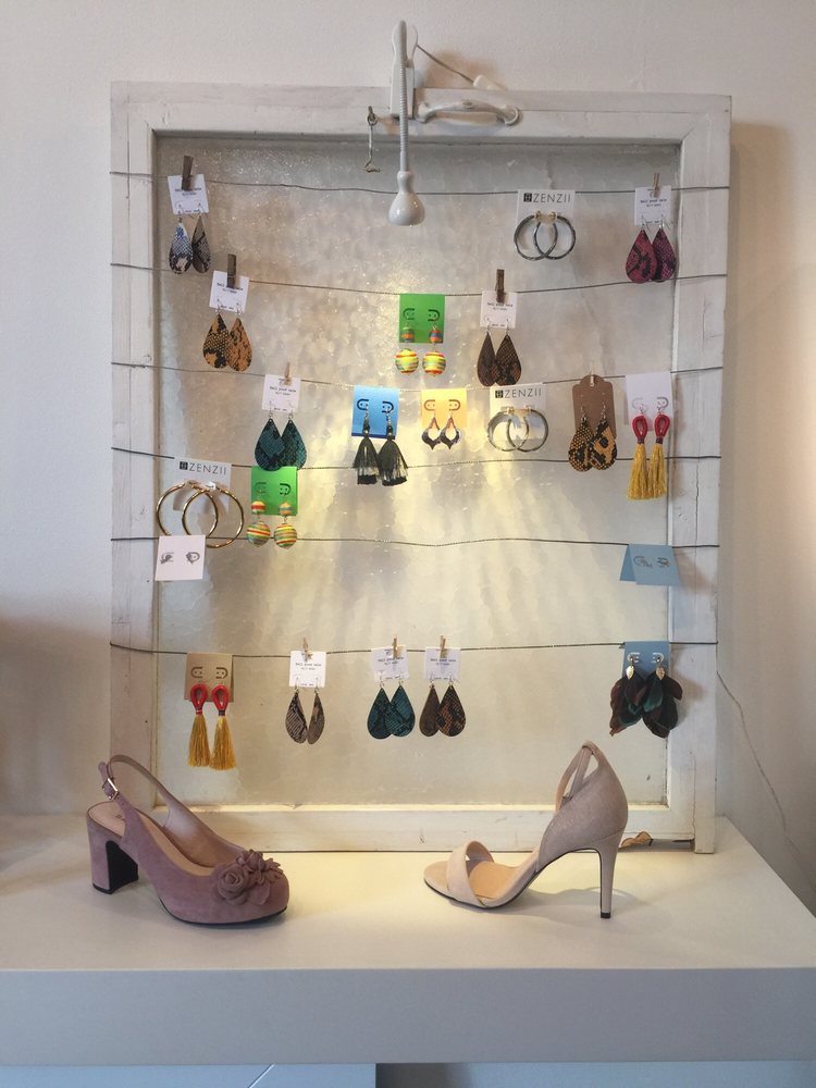 LEMON PEEL Updated October 2024 183 Dunbar St, Spartanburg, South Carolina Shoe Stores