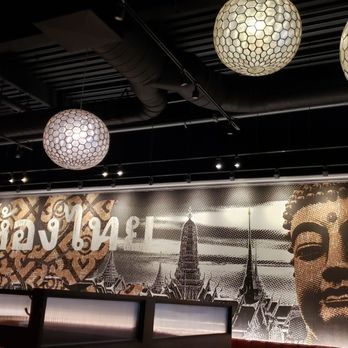 ThairoomGrand - Nice decor - Thai Near Me - Toronto, Ontario