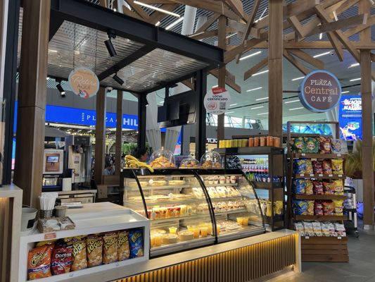 Arturo Merino Benitez International Airport by null