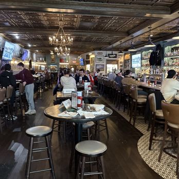 Ireland's Four Courts - Breakfast & Brunch Near Me - Arlington, Virginia Ireland's Four Courts - Breakfast & Brunch Near Me - Arlington, Virginia