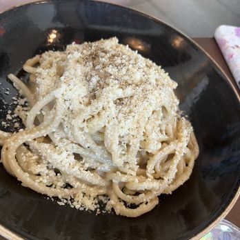 L'Ardente - Bucatini Cacio e Pepe - Italian Near Me - Washington, DC, District of Columbia