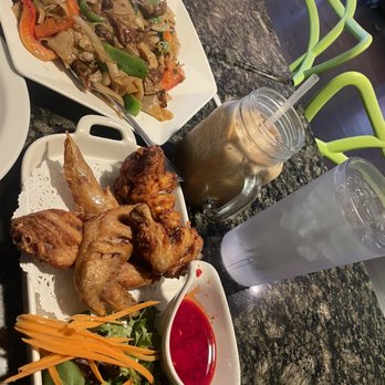 Tahntawan Thai Kitchen - Drunken noodles with duck ( extra $ ) but worth it !! And the wings were excellent. Can I come back for dinner ??? - Thai Near Me - Marina Del Rey, California Tahntawan Thai Kitchen - Drunken noodles with duck ( extra $ ) but worth it !! And the wings were excellent. Can I come back for dinner ??? - Thai Near Me - Marina Del Rey, California