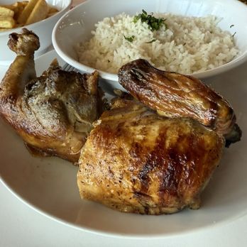 El Pollo Taco Peruvian Cuisine - Pollo a La Brasa con arroz blanco y papas fritas - Peruvian Near Me - Riverside, California