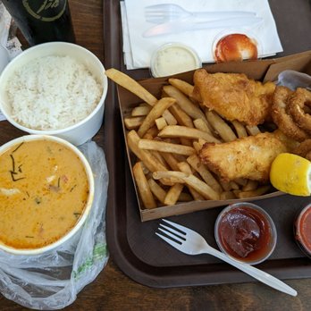 White Elephant - Chippy's #2 combo with fish and calamari. Curry is from their neighbor the white elephant. - Thai Near Me - Anaheim, California White Elephant - Chippy's #2 combo with fish and calamari. Curry is from their neighbor the white elephant. - Thai Near Me - Anaheim, California