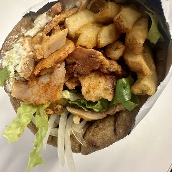Pita Yeero - Chicken yeero pita - Greek Near Me - New York, New York Pita Yeero - Chicken yeero pita - Greek Near Me - New York, New York