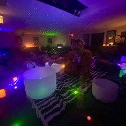 Sonic Sound Yoga - Sound bath with Sound Healer Renee Lynn at Center for Spiritual Living Simi Valley