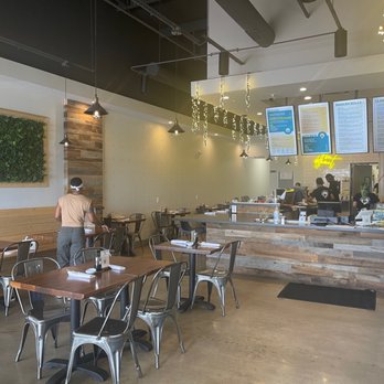 MUSE Fusion+Sushi - Counter and seating area - Sushi Bars Near Me - Austin, Texas MUSE Fusion+Sushi - Counter and seating area - Sushi Bars Near Me - Austin, Texas