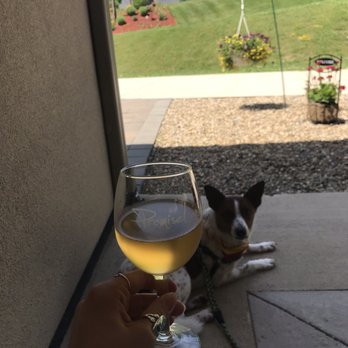 PromiseLand Winery - Wineries Near Me - Guttenberg, Iowa