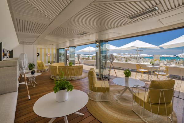 Riviera Restaurant by null