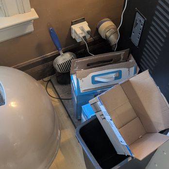 Rescue Maids - After cleaning - cat litter everywhere and no garbage thrown away here - Home Cleaning Near Me - Rochester Hills, Michigan Rescue Maids - After cleaning - cat litter everywhere and no garbage thrown away here - Home Cleaning Near Me - Rochester Hills, Michigan