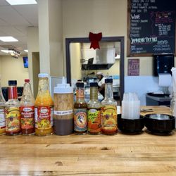 Rockyaad Jamaican Restaurant - Hot sauce galore!!!!