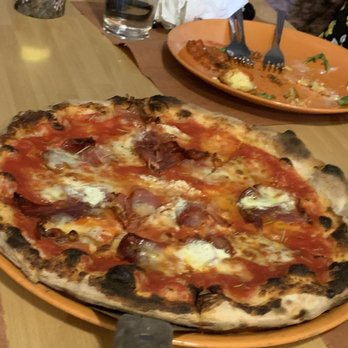 Olive & Garlic - Pizza Near Me - Franklin Square, New York
