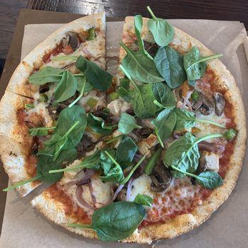 Snap Custom Pizza & Salads - CYO- Mozzarella, Provolone, Mushrooms, Cooked Onions, Chicken, Bell Peppers, Spinach, Roasted Garlic Oil - Salad Near Me - Bala Cynwyd, Pennsylvania