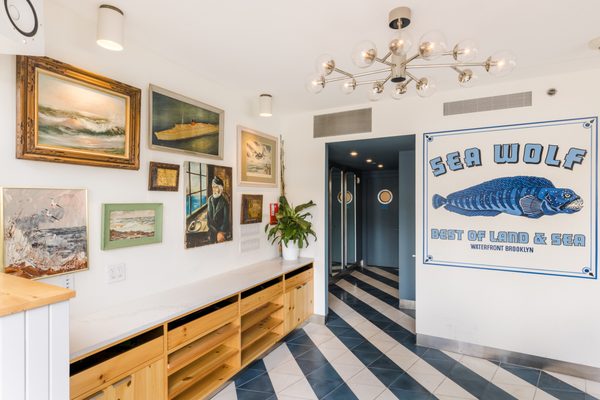 SEA WOLF - WILLIAMSBURG WATERFRONT - 517 Photos & 299 Reviews - 420