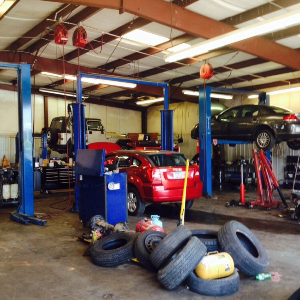 Jim's Auto - Main bays - Body Shops Near Me - Westminster, South Carolina Jim's Auto - Main bays - Body Shops Near Me - Westminster, South Carolina