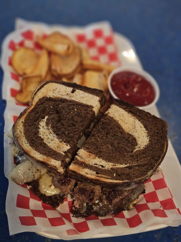 Social spots from Cheers on the Beach Pub and Grill