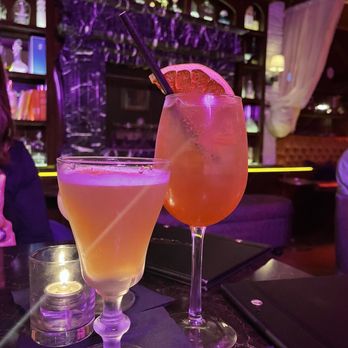 The Peacock Lounge - Fun drinks - Lounges Near Me - Savannah, Georgia The Peacock Lounge - Fun drinks - Lounges Near Me - Savannah, Georgia