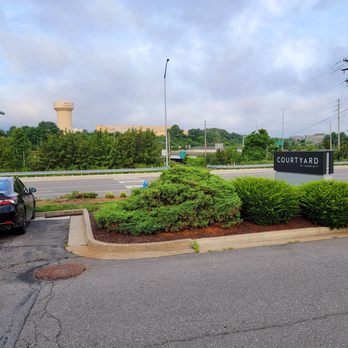 Courtyard by Marriott Pittsburgh Airport - Hotels Near Me - Coraopolis, Pennsylvania Courtyard by Marriott Pittsburgh Airport - Hotels Near Me - Coraopolis, Pennsylvania