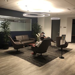 Supreme Oil & Service - Waiting Area