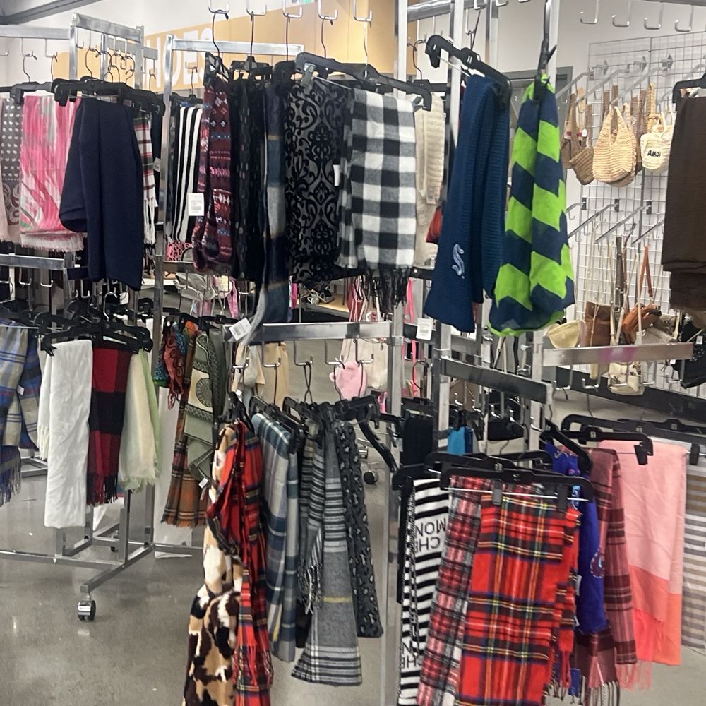 Goodwill - Thrift Stores Near Me - Tacoma, Washington Goodwill - Thrift Stores Near Me - Tacoma, Washington