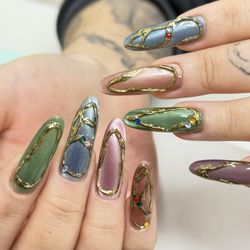 Mellow Moon Nail Studio - 909-372-7999  INS：mellowmoon.nailstudio