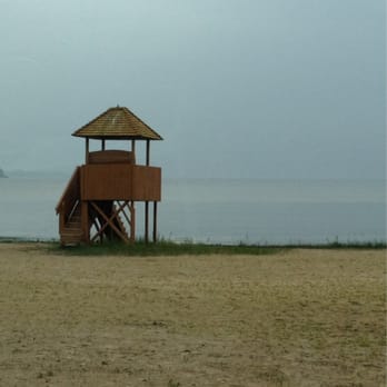 John Henes Park - Beach - Parks Near Me - Menominee, Michigan