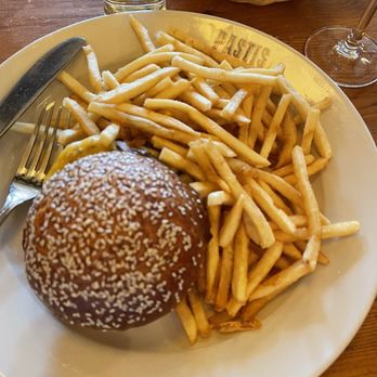 Pastis Miami - Burger - French Near Me - Miami, Florida