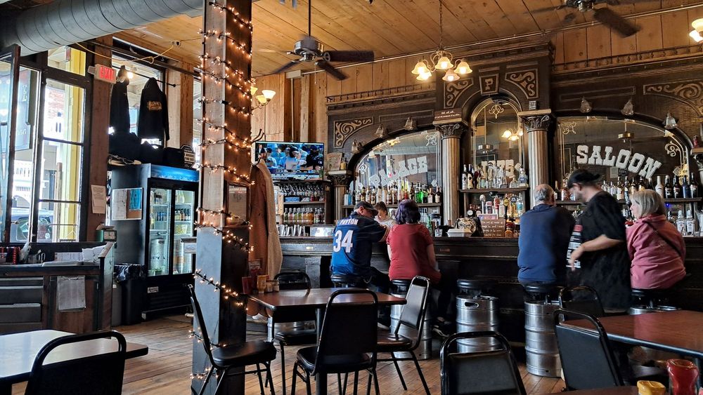 Palace Saloon & Restaurant