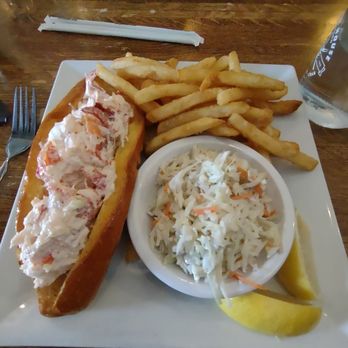 PJ Lobster House - Lobster roll - Seafood Near Me - Port Jefferson, New York PJ Lobster House - Lobster roll - Seafood Near Me - Port Jefferson, New York