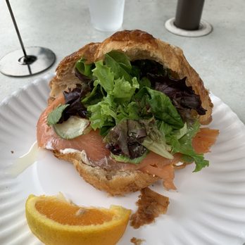 Café M - Cafes Near Me - Savannah, Georgia