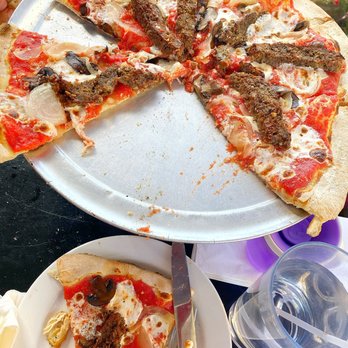 Screaming Banshee Pizza - Pizza Near Me - Bisbee, Arizona