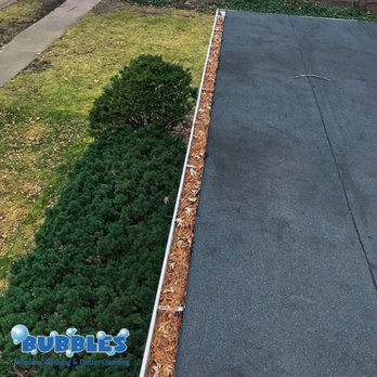 Bubbles Window Washing & Gutter Cleaning - Gutters before being cleaned. - Window Washing Near Me - Lisle, Illinois Bubbles Window Washing & Gutter Cleaning - Gutters before being cleaned. - Window Washing Near Me - Lisle, Illinois