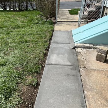 Hernandez - Small concrete job that other contractors didn't want to do - Lawn Services Near Me Hernandez - Small concrete job that other contractors didn't want to do - Lawn Services Near Me