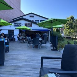 Brakish - Patio