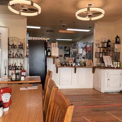 The Avocado House - Cute inside